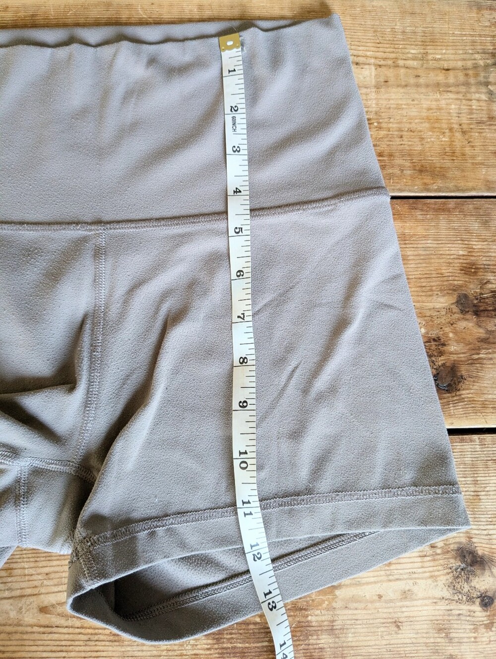 Aritzia TnAction Atmosphere Hi-Rise 3โ Bike Shorts M - Picture 7 of 8